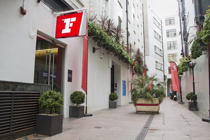 Are our London Chiropractors at Motionback Registered?